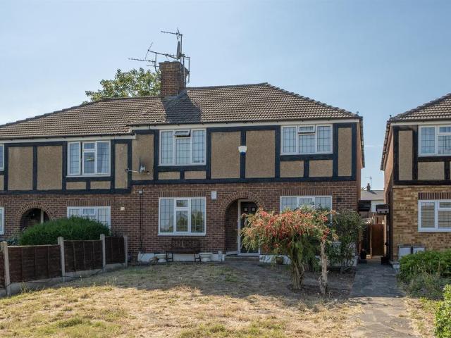 Flat for sale in Greater London