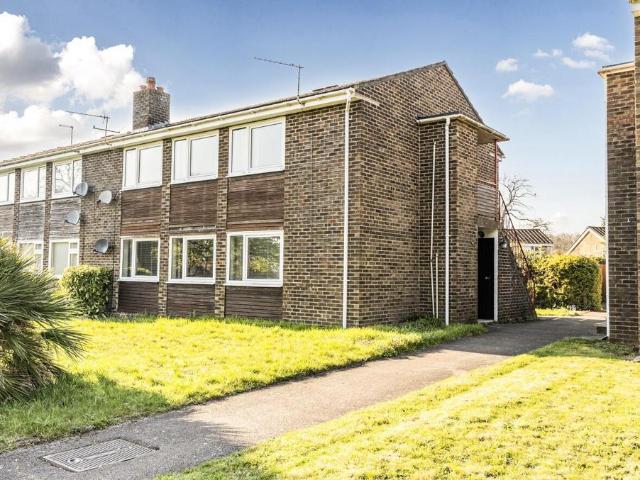 Flat for sale in Helford, Hampshire