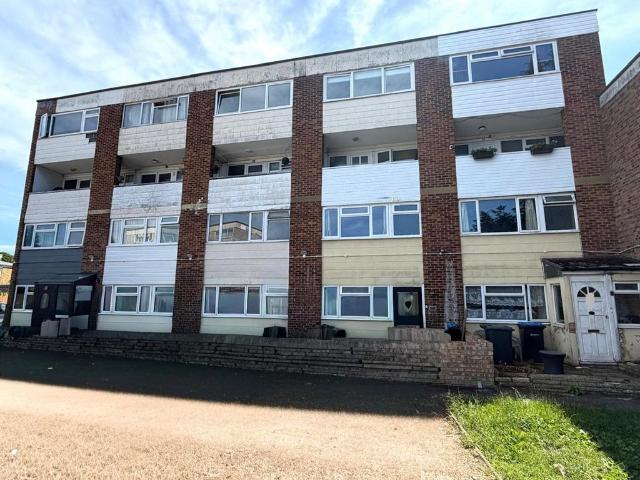 Flat for sale in Row Town, Surrey