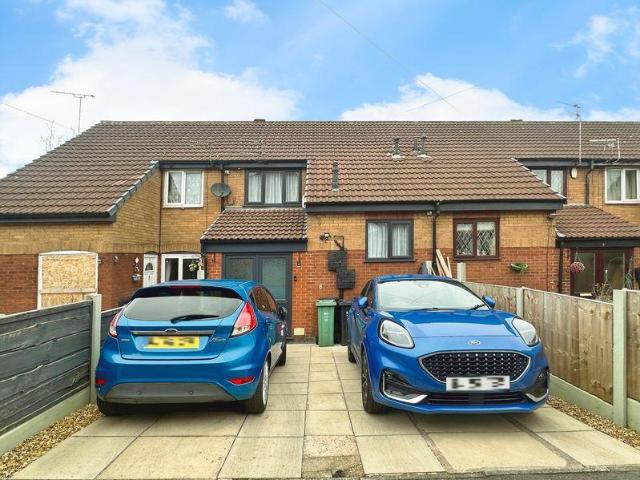 Flat for sale in Fairfield, Bury