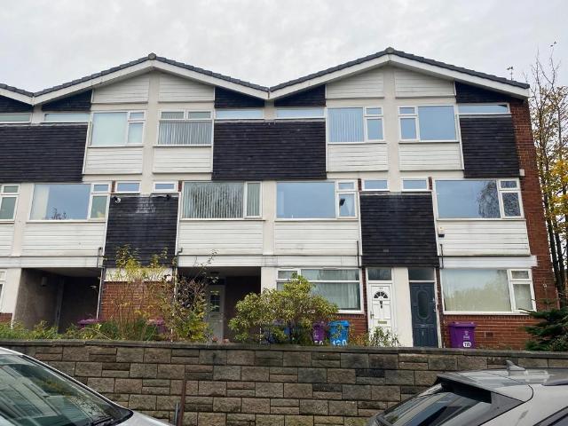 Flat for sale in Garston, Calderstones