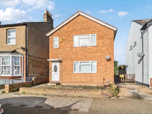 Flat for sale in Welling, Greater London