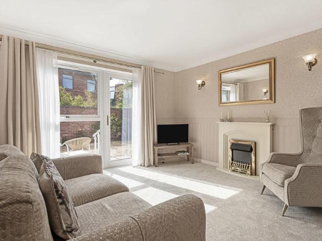Flat for sale in Row Town, Surrey