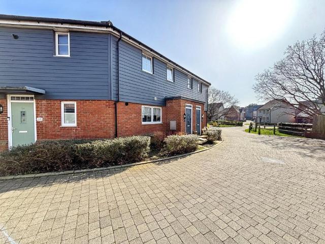 Flat for sale in Pebsham, Heathlands