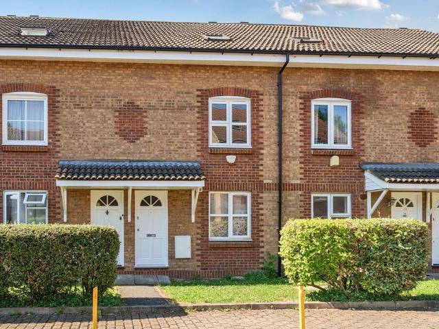 Flat for sale in Old Kent Road, Greater London