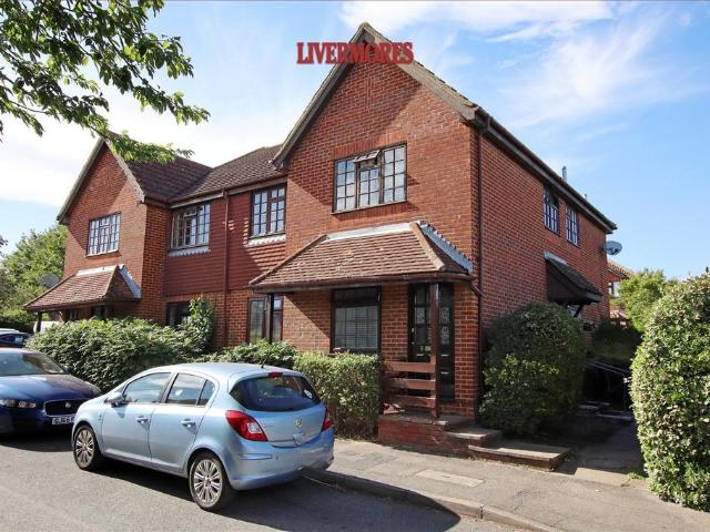Flat for sale in Brooklands, Monks Orchard