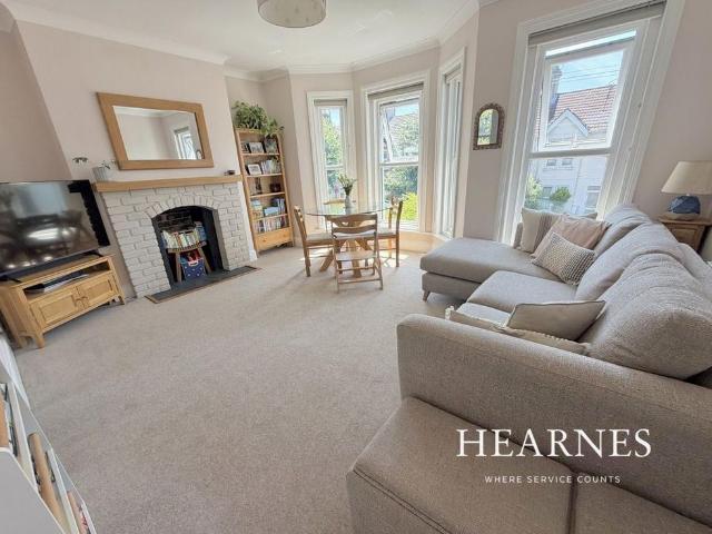Flat for sale in Poole
