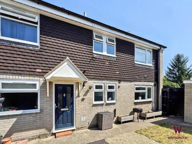 Flat for sale in Berrick Salome, Oxfordshire