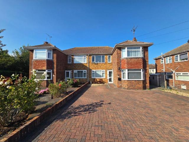 Flat for sale in Dumpton Gap, Acol