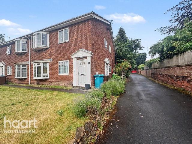Flat for sale in Old Lenton, Haddon