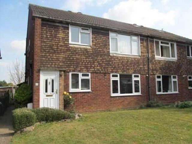 Flat for sale in Kingswood, North Watford