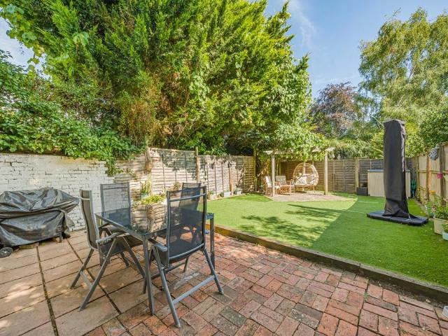Flat for sale in Blackhills, Surrey