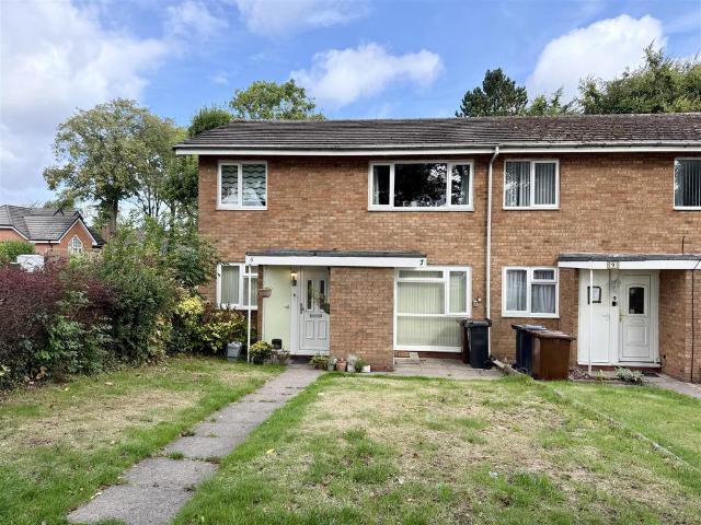 Flat for sale in Solihull Lodge, West Midlands