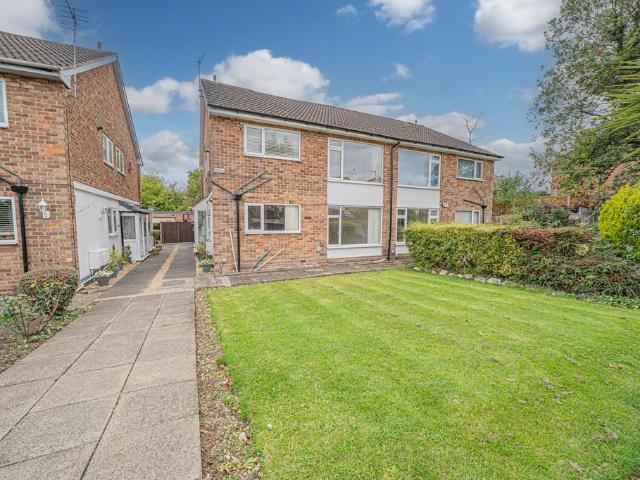Flat for sale in Olton, West Midlands