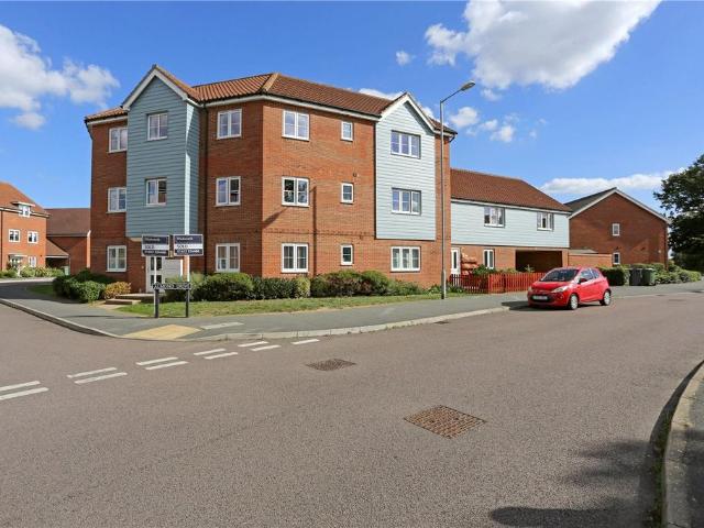 Flat for sale in Roundhouse Park, South Norfolk