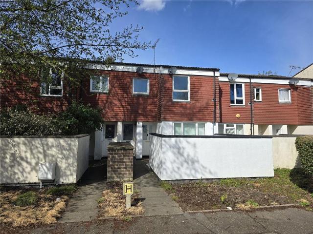 Flat for sale in Cowley, Greater London
