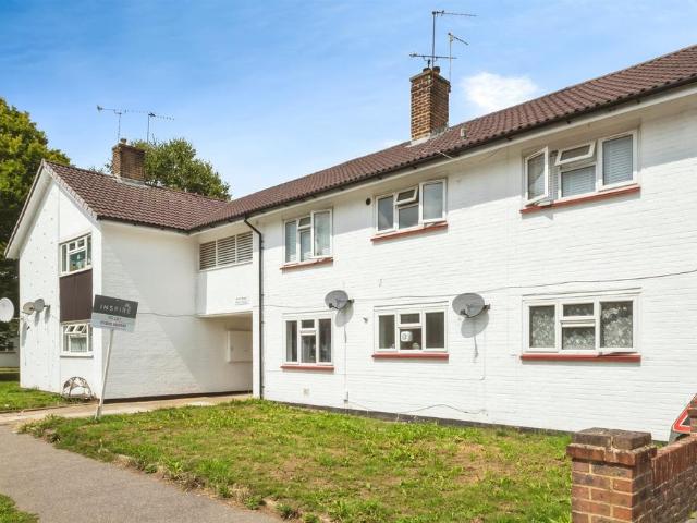 Flat for sale in Glynde, West Sussex