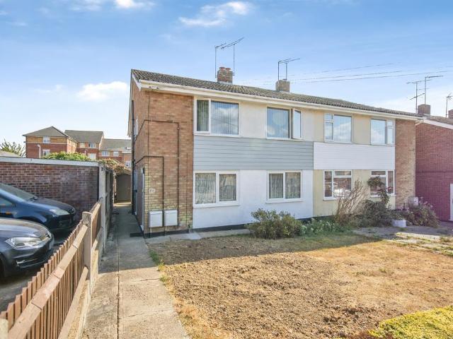 Flat for sale in Fordham Heath, Essex