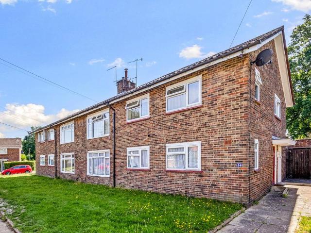 Flat for sale in Glynde, West Sussex