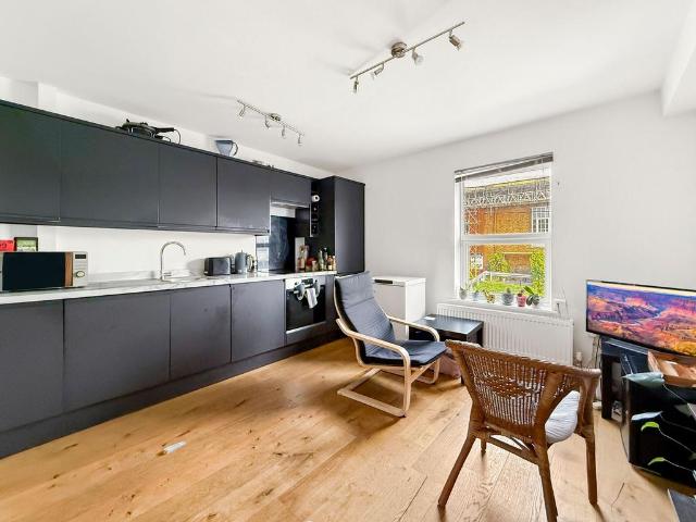 Flat for sale in Brighton Marina Village, Brighton & Hove