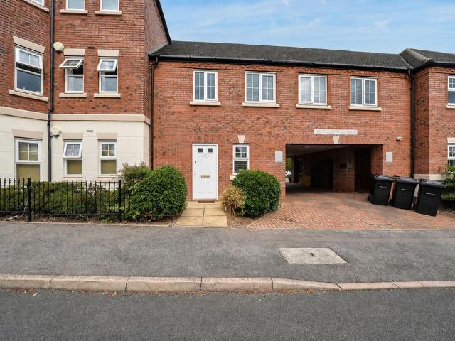 Flat for sale in Druids Heath, West Midlands