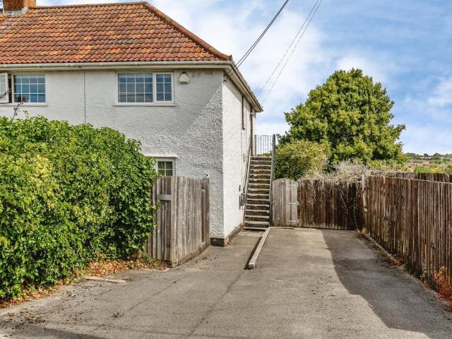 Flat for sale in Easton-in-gordano, North Somerset