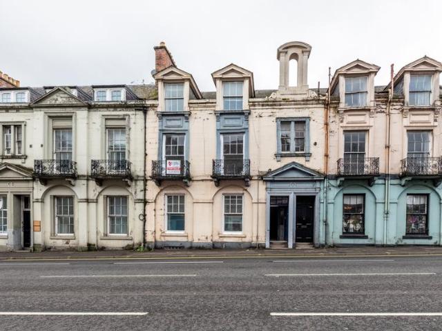 Flat for sale in Bridgend, Moneydie