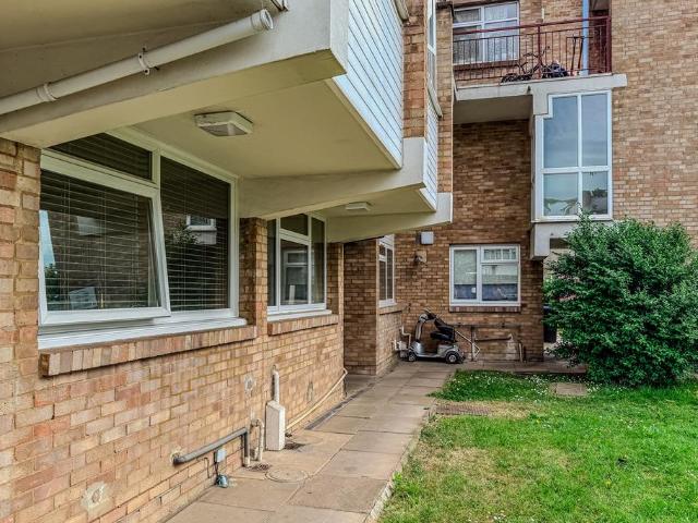Flat for sale in Preston, Greater London