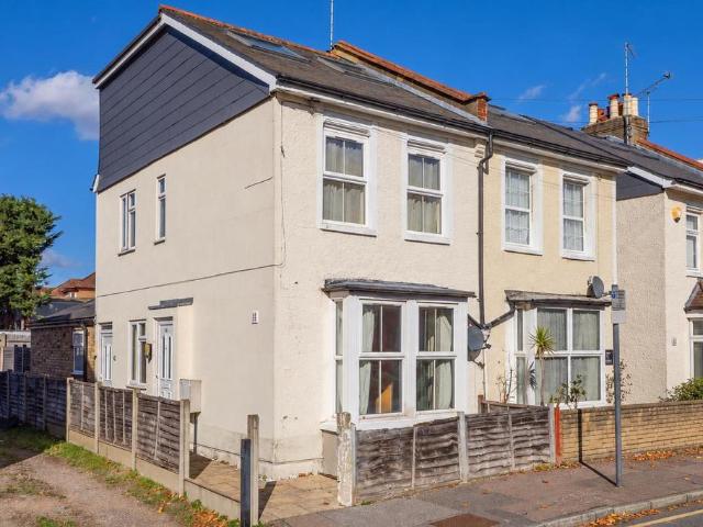 Flat for sale in London Borough of Sutton, Greater London