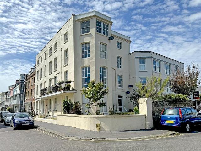 Flat for sale in Clapham, West Sussex