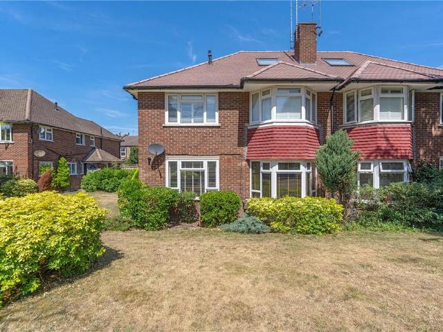 Flat for sale in Petersham, Greater London