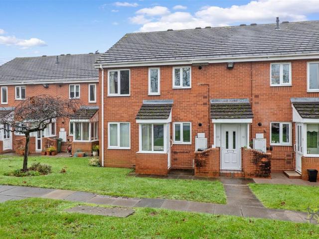 Flat for sale in Crookhill, Worcestershire