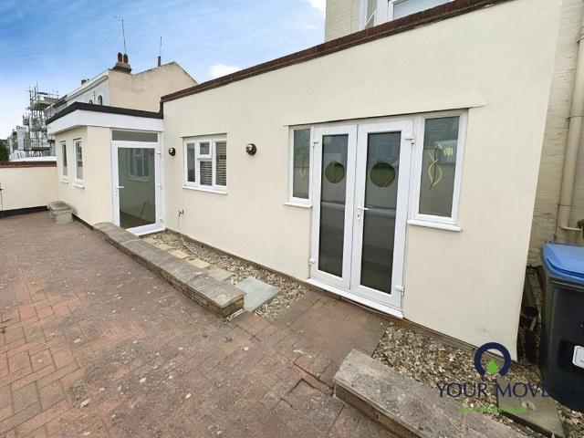 Flat for sale in Chilton, Acol