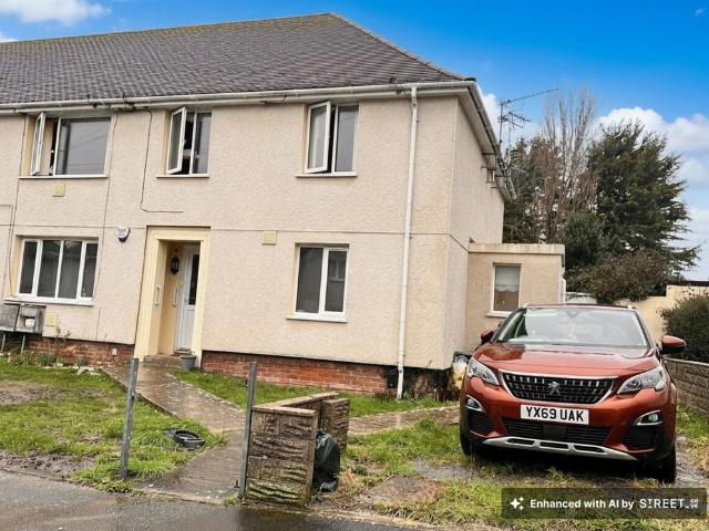 Flat for sale in Font-y-Gary, Rhoose