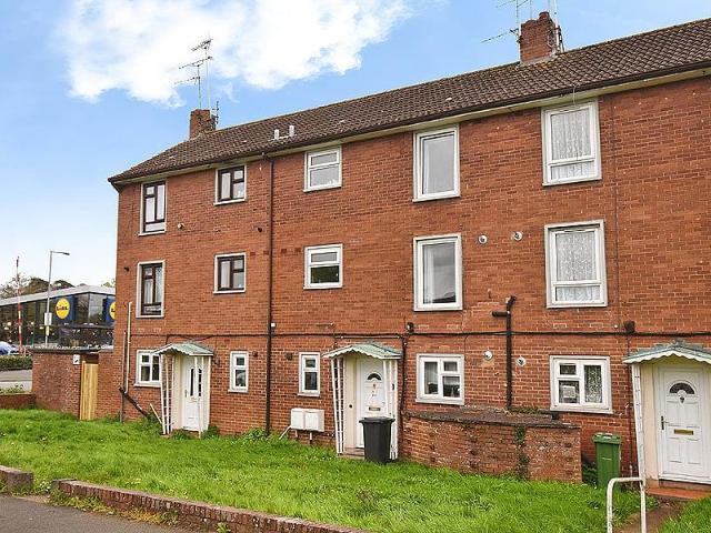 Flat for sale in Watergate, Devon