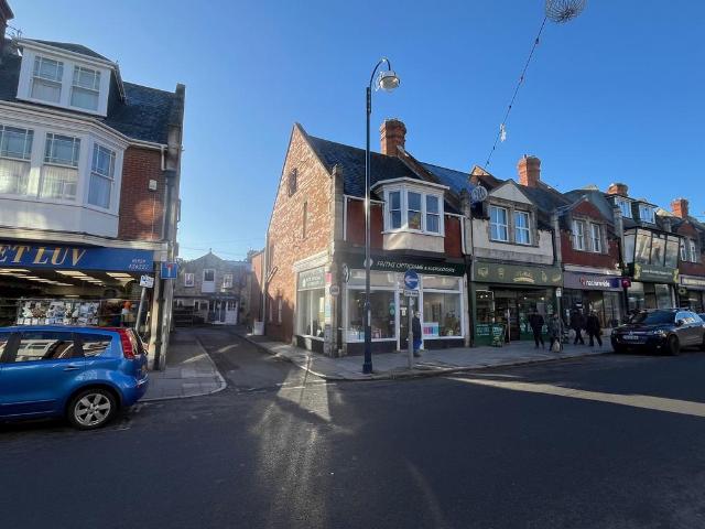Flat for sale in Swanage, East Dorset