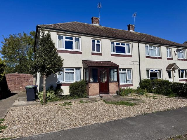Flat for sale in Chedburgh, Suffolk