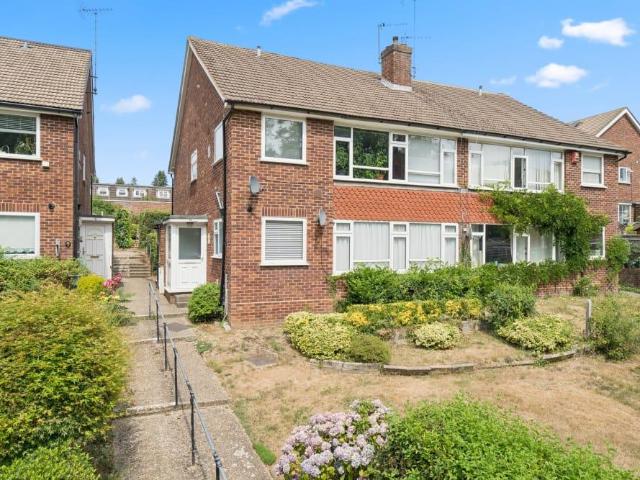 Flat for sale in Latimer, Buckinghamshire