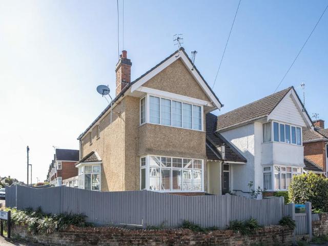 Flat for sale in Hill, Isle Of Man