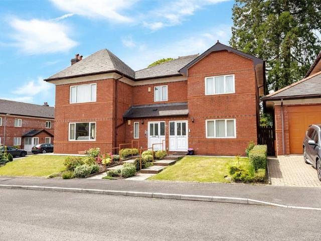 Flat for sale in Falcon Lodge, Wales