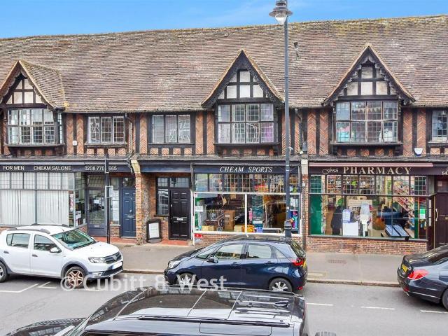 Flat for sale in Greater London