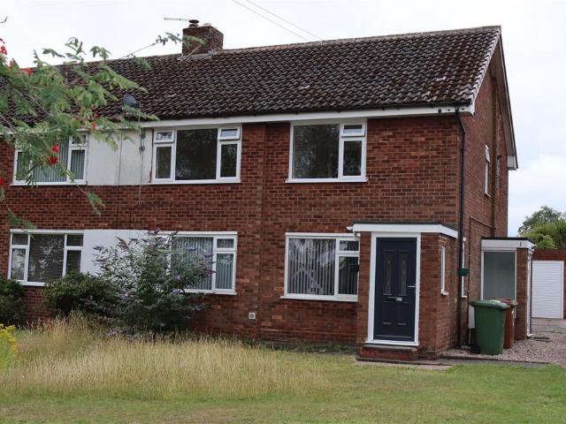 Flat for sale in Aldridge, Leighswood