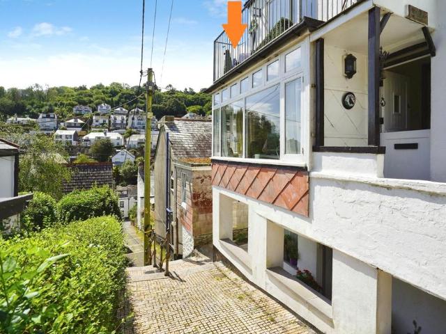 Flat for sale in Plaidy, Looe