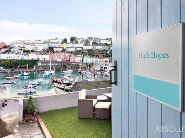 Flat for sale in Parkham Hill, Brixham