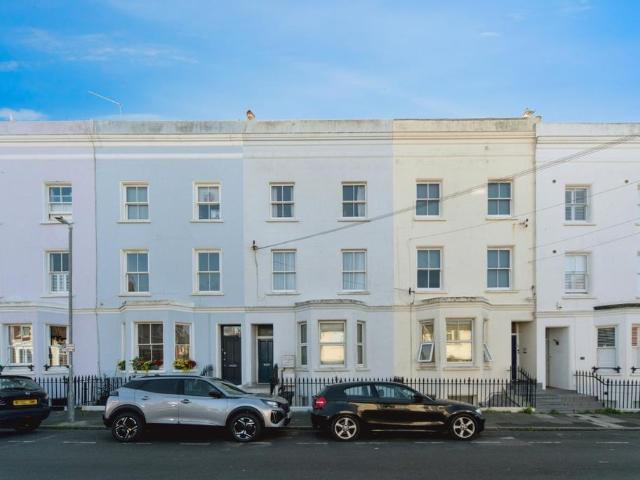 Flat for sale in Brighton Marina Village, Brighton & Hove