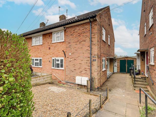 Flat for sale in Five Acres, Hertfordshire