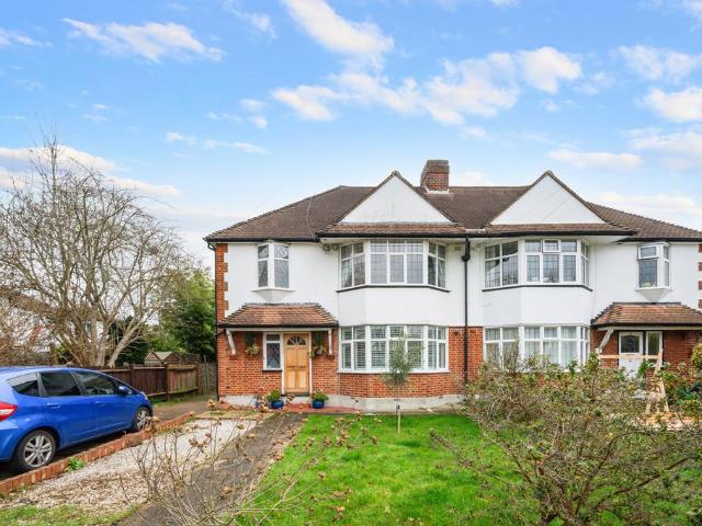 Flat for sale in London Borough of Merton, Greater London