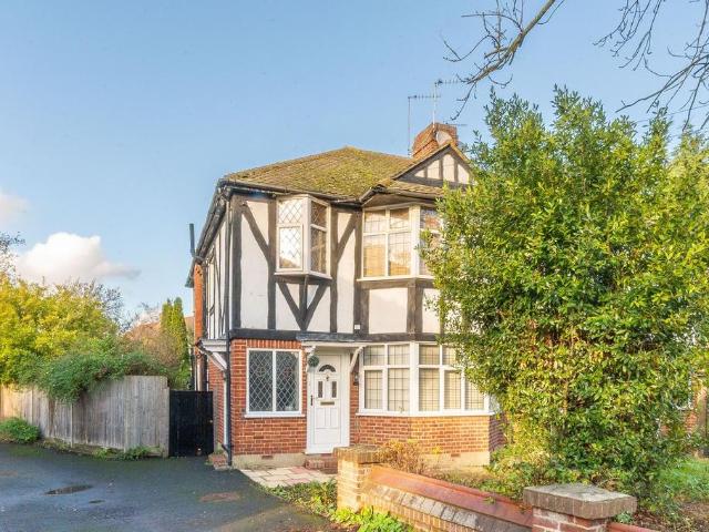 Flat for sale in London Borough of Merton, Greater London