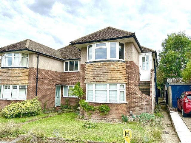 Flat for sale in The Wells, Epsom and Ewell