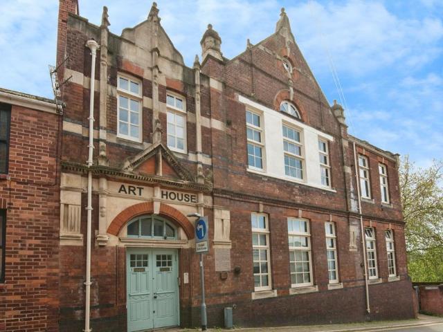 Flat for sale in Watergate, Devon